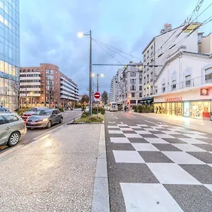 rsidence-les-halles-charmant-2-chambres-bocuse-part-dieu.hotels-rhonealpes.com/